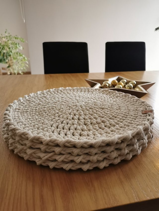 Podkładka pod talerz okrągła 37cm