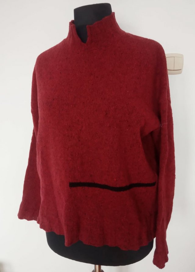 Sweter czerwony wełniany wełna 42