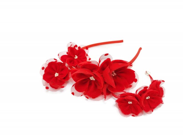 Czerwona opaska z kwiatkami , bransoletka, spinki