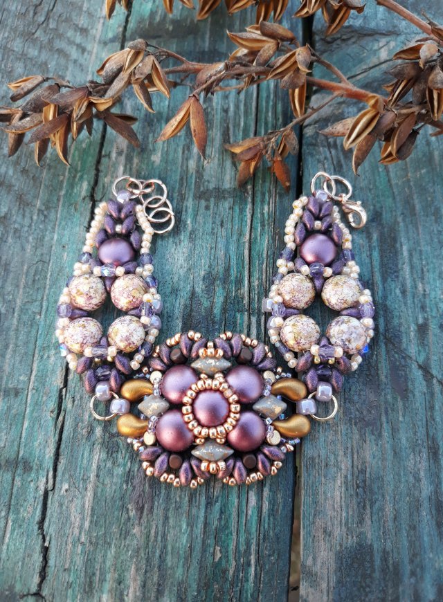 ,,bransoletka w różu i fiolecie,,