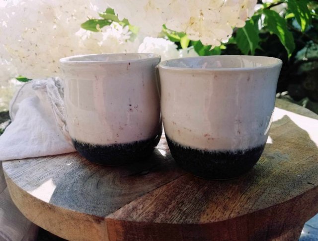 UNIKALNY KOMPLET CZAREK CERAMICZNYCH DO ESPRESSO dwa woreczki jutowe w zestawie ŚWIĄTECZNY ZESTAW PREZENTOWY DLA DWOJGA ceramika GAIA