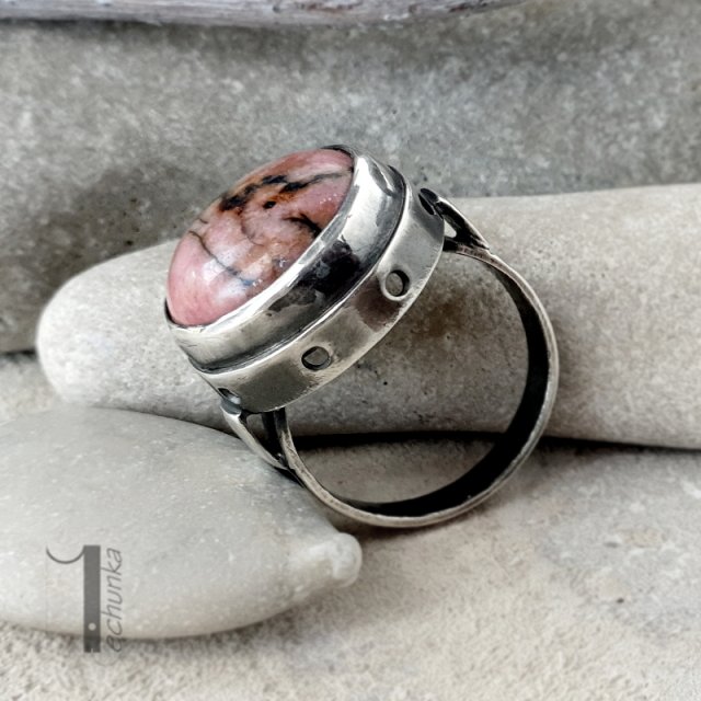 Lamuse I - srebrny pierścionek z rodonitem
