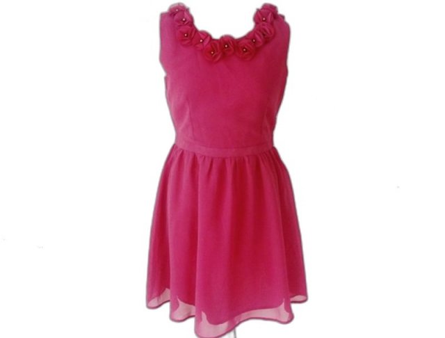 Różowa sukienka szyfonowa