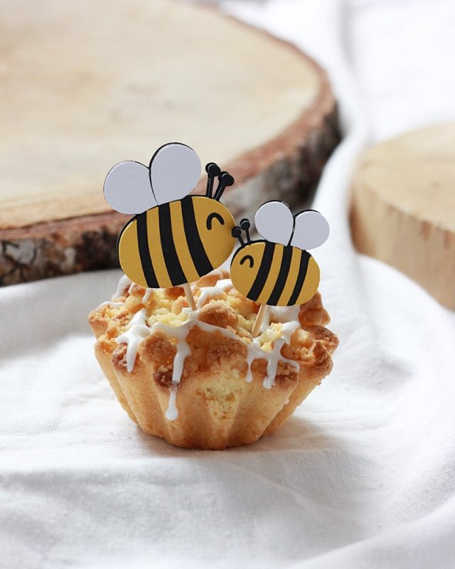 Pszczoły. Piki do babeczek