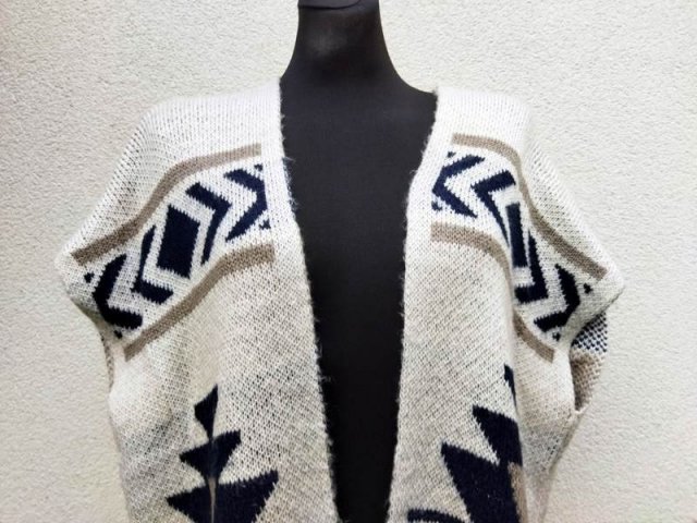 PIECES - SWETER/KAMIZELKA