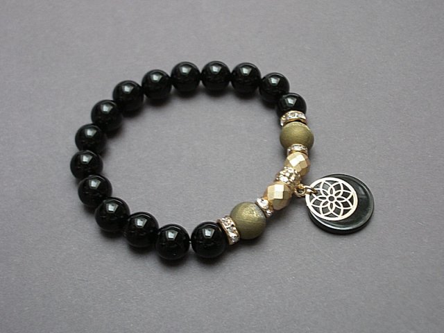 Black and old gold /12-01-23/