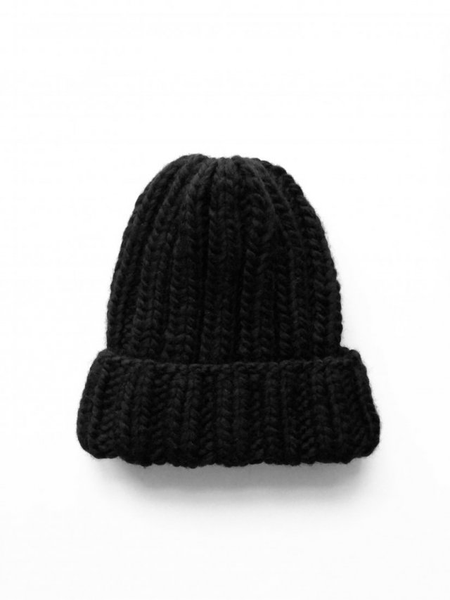 Gruba wełniana czarna czapka beanie 100% wełna handmade
