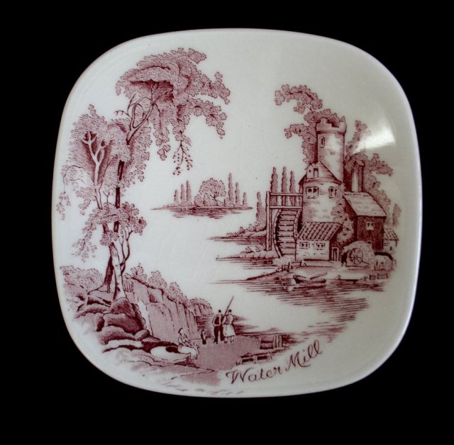 mały-kwadratowy talerzyk-Johnson Bros