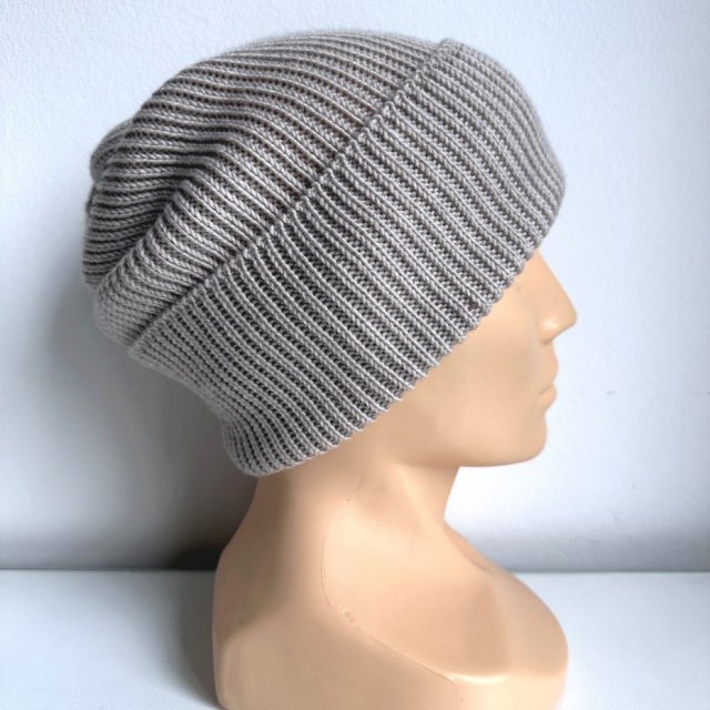 Beanie czapka z wełny merino VARELLA 100% Baby Merino 23 Jasny Beż - od ręki