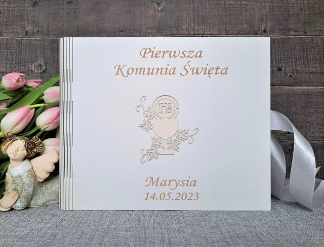 Album na zdjęcia, Pierwsza Komunia Święta