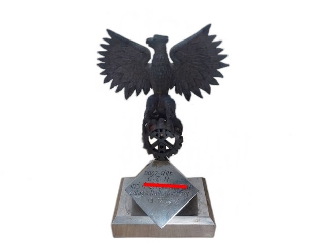 Statuetka orzeł