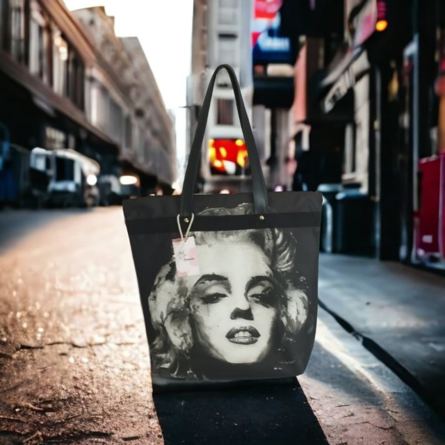 Torebka damska na zamek  Marilyn Monroe w czerni