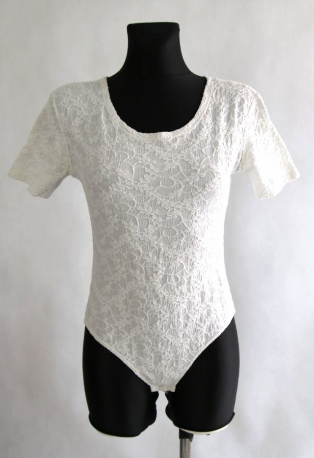 Białe body roz S/M