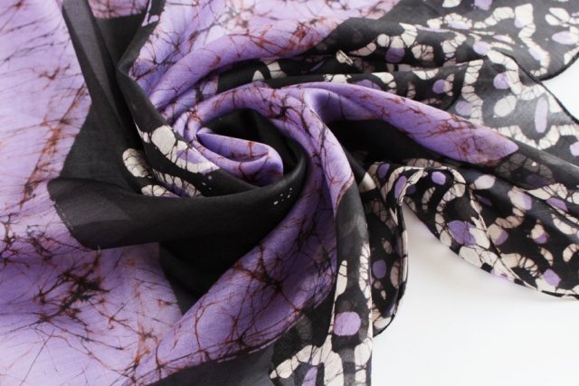 100% Silk scarf exclusive