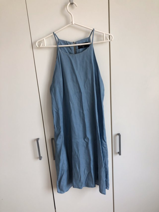 Sukienka MOHITO nowa niebieska na ramiączkach trapezowa letnia halter