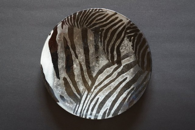 Okrągła szklana patera talerz ZEBRA 37 cm