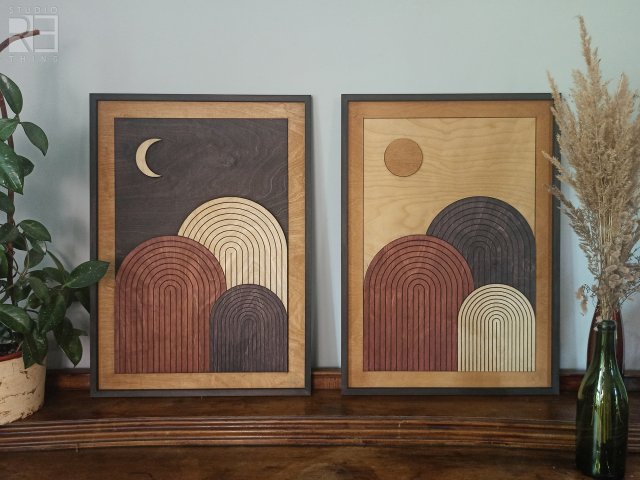 Drewniany dyptyk w stylu boho i midcentury. Słońce i księżyc. Dzień i noc.