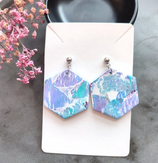 ORYGINALNE, WISZĄCE KOLCZYKI Z GLINKI POLIMEROWEJ. WKRĘTY (SZTYFTY) ZE STALI CHIRURGICZNEJ (NIERDZEWNEJ).