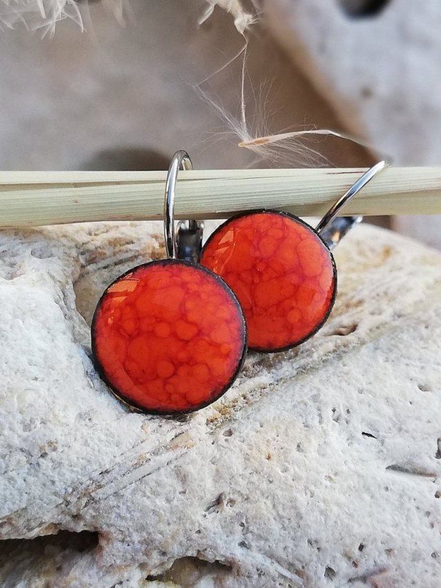 Pomarańczowe kolczyki długie ENERGETYCZNE KOLCZYKI WISZĄCE KOŁA ceramika & stal chirurgiczna MINIMALISTYCZNA BIŻUTERIA HAND-MADE GAIA