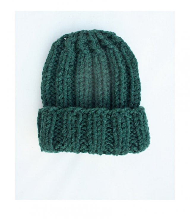 CZAPKA BEANIE HANDMADE LEŚNA ZIELEŃ