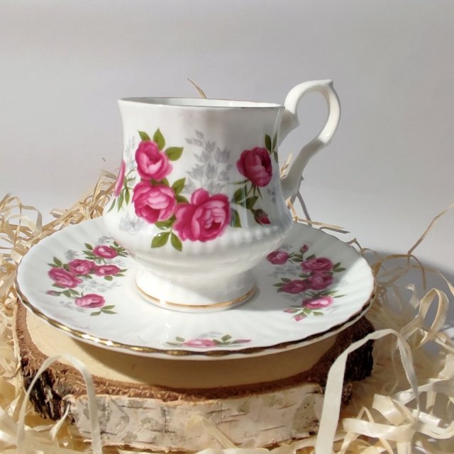 Crown Devon bone china angielska porcelana filiżanka i spodek Royal Windsor