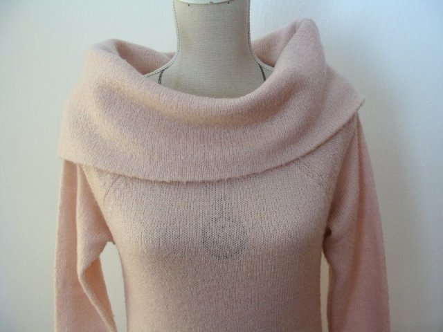 GINA TRICOT- SWETER Z GOLFEM