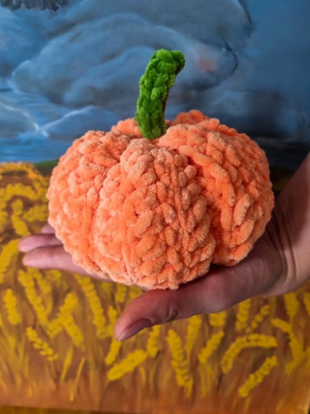 Duża dynia na Halloween ręcznie robiona handmade