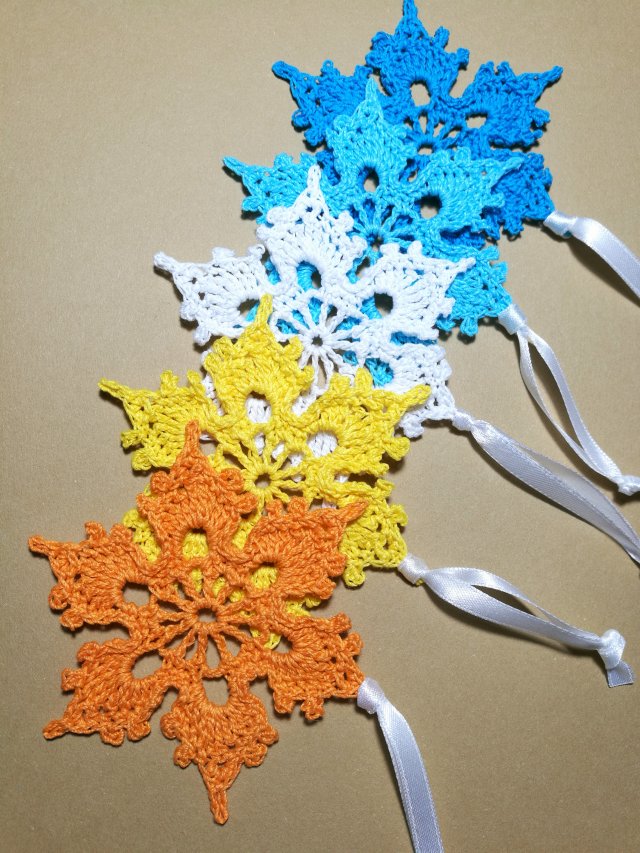 Szydełkowe śnieżynki x 5, świąteczne dekoracje na choinkę