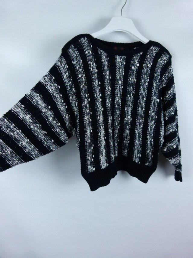 Tigi-Wear sweter vintage akryl - S/M one size