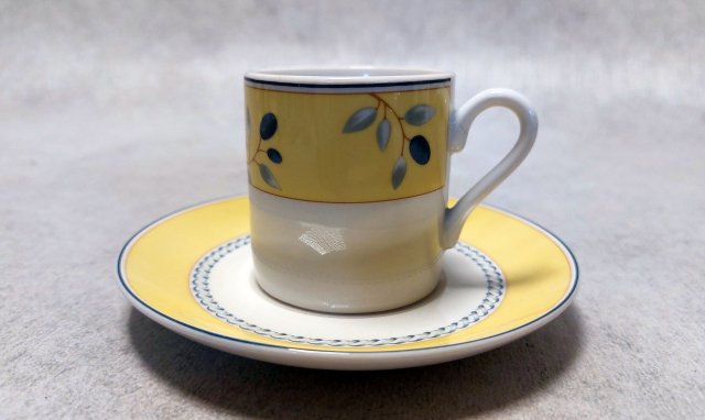 ROYAL DOULTON Blueberry - Borówka