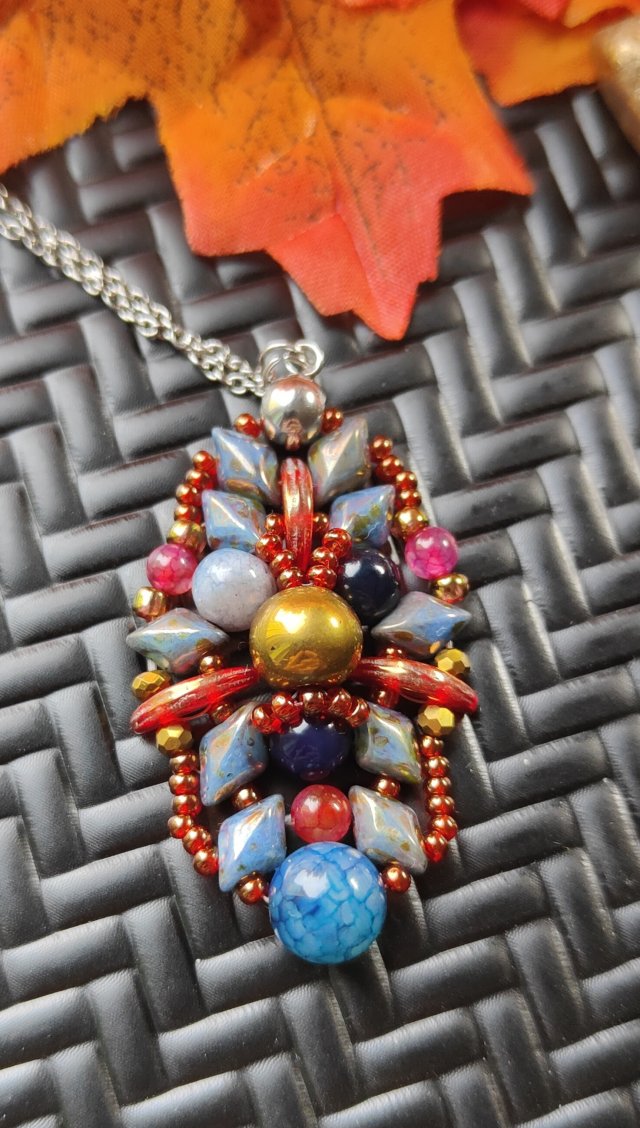 ,, wisior z turmalinem,,