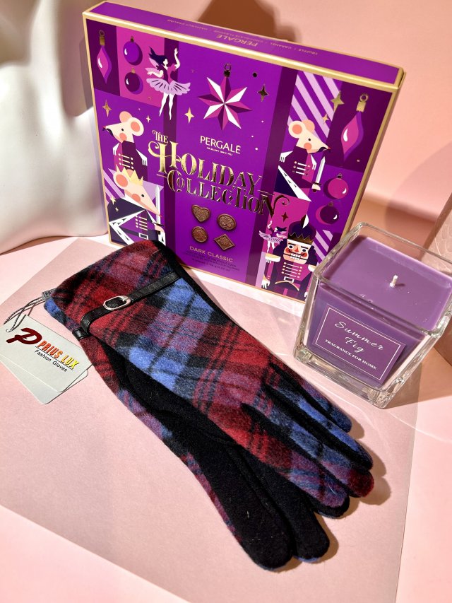 Eleganckie rękawiczki w kratę