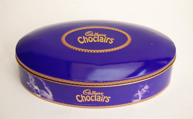 Cadbury Choclairs, stara puszka na cukierki, vintage