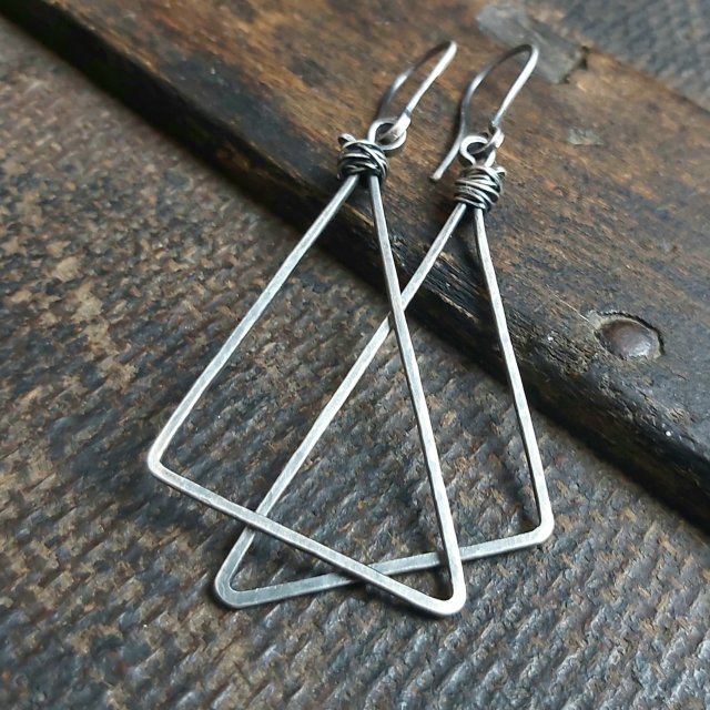 Kolczyki ze srebra - trójkąty.