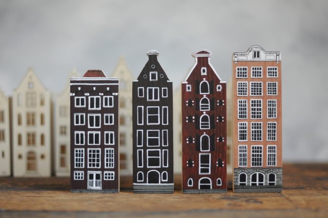 Komplet 4 szt - drewniane domki ręcznie malowane AMSTERDAM