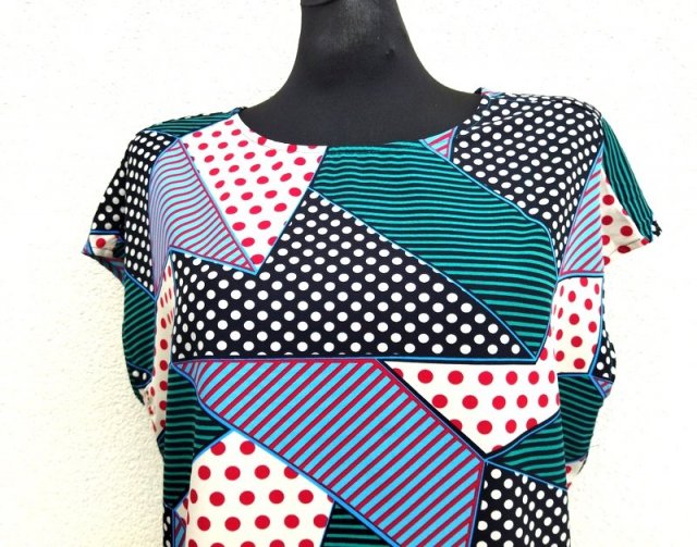 SHEIN - BLUZKA