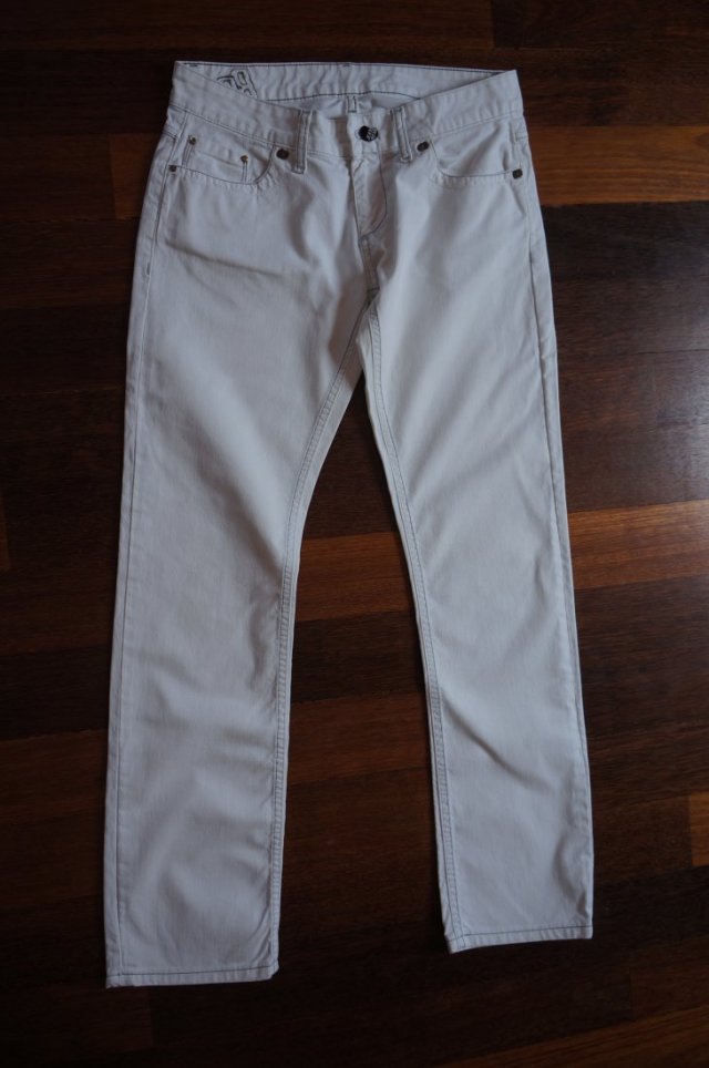 Białe spodnie   *1