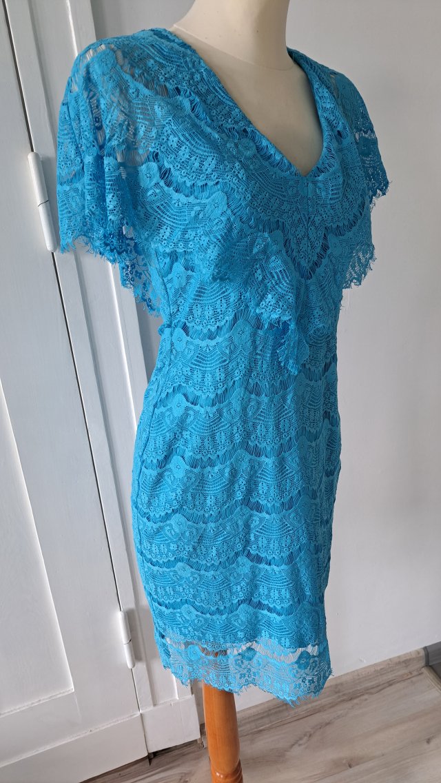 Koronkowa sukienka w stylu boho, rozmiar S