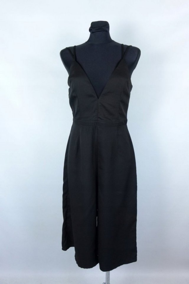Missguided kombinezon spodnie 12 / 38 z metką