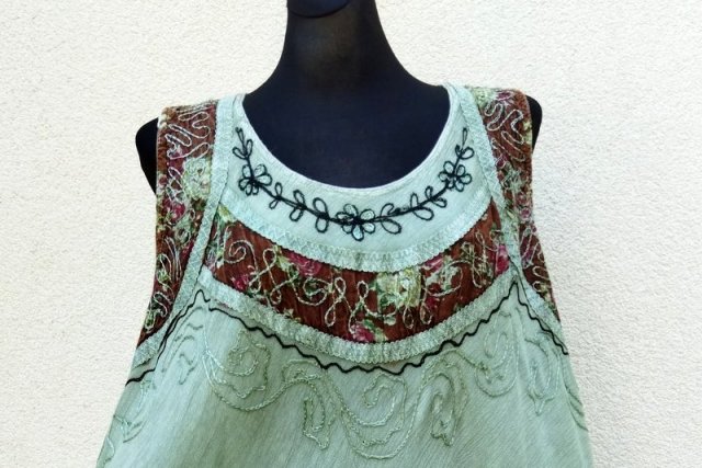 MADE IN INDIA - SUKIENKA ONE SIZE