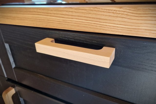 Uchwyt do mebli, drewniany, z drewna, buk 240mm, nowoczesny, kanciasty, do kuchni, do szaf i mebli IKEA, szuflad, z litego drewna