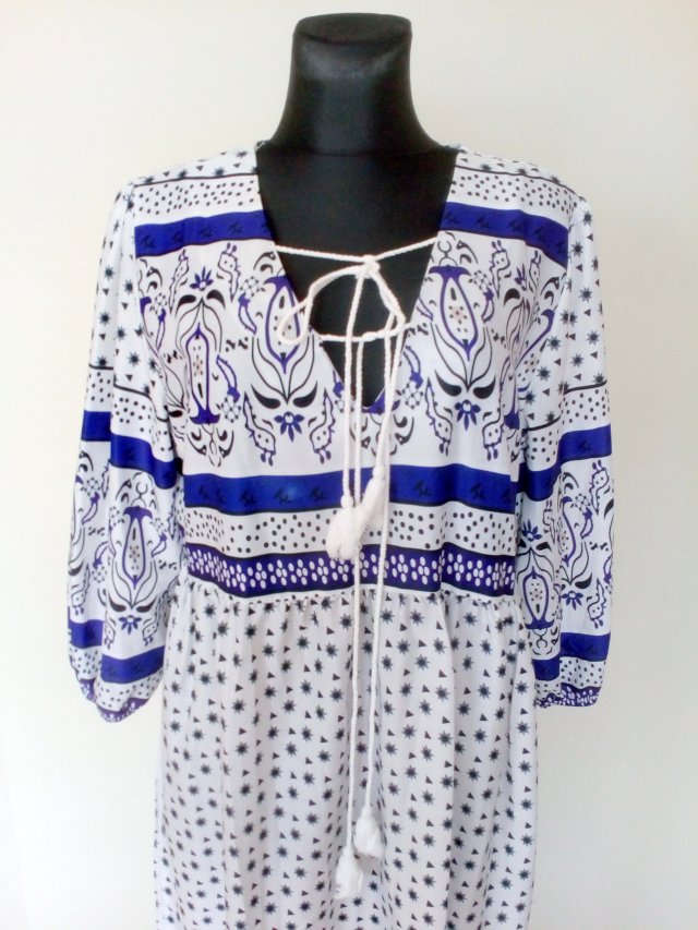 MISSLOOK - SUKIENKA