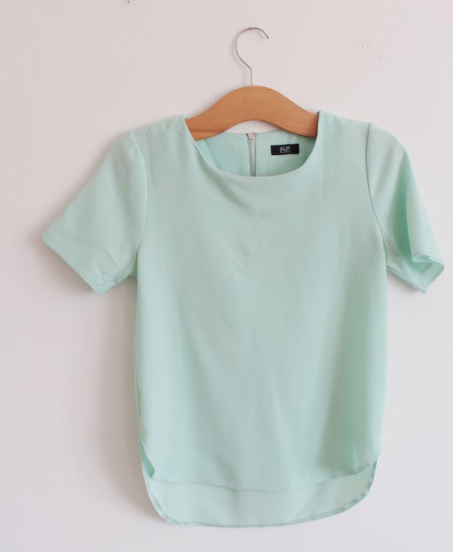 Elegancka bluzka vintage miętowa