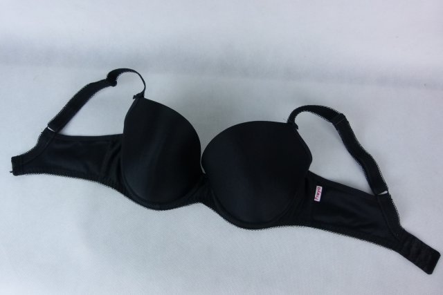 Freya czarny usztywniany biustonosz UK 32F / EU 70G