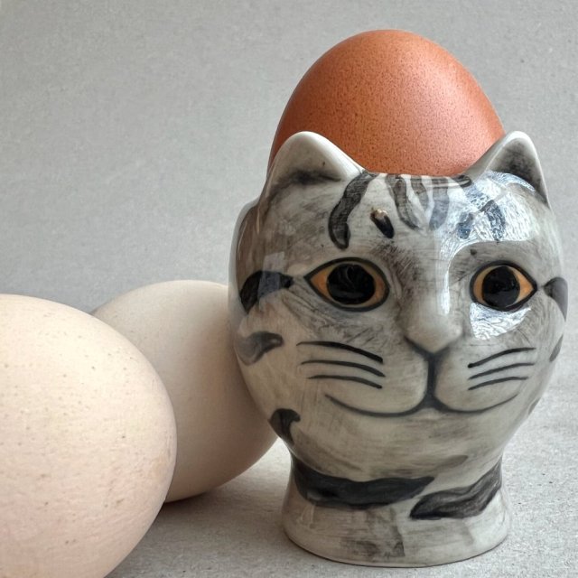 Wyjątkowy design! Pottery Cat Egg Cup ❀ڿڰۣ❀ Kotecek ❀ڿڰۣ❀ Quail