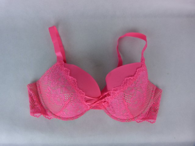 George Entice usztywniany biustonosz pink 38E / 85E