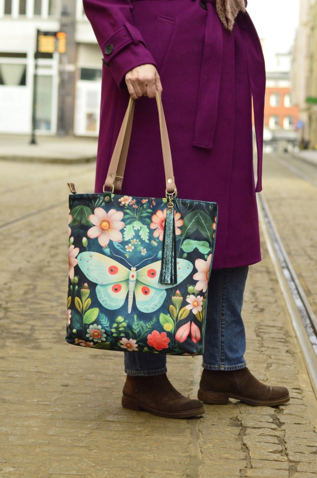 Shopper  Moty