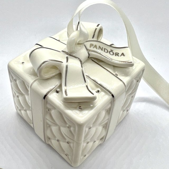 Pandora ornament ❀ڿڰۣ❀ Porcelanowa zawieszka prezent