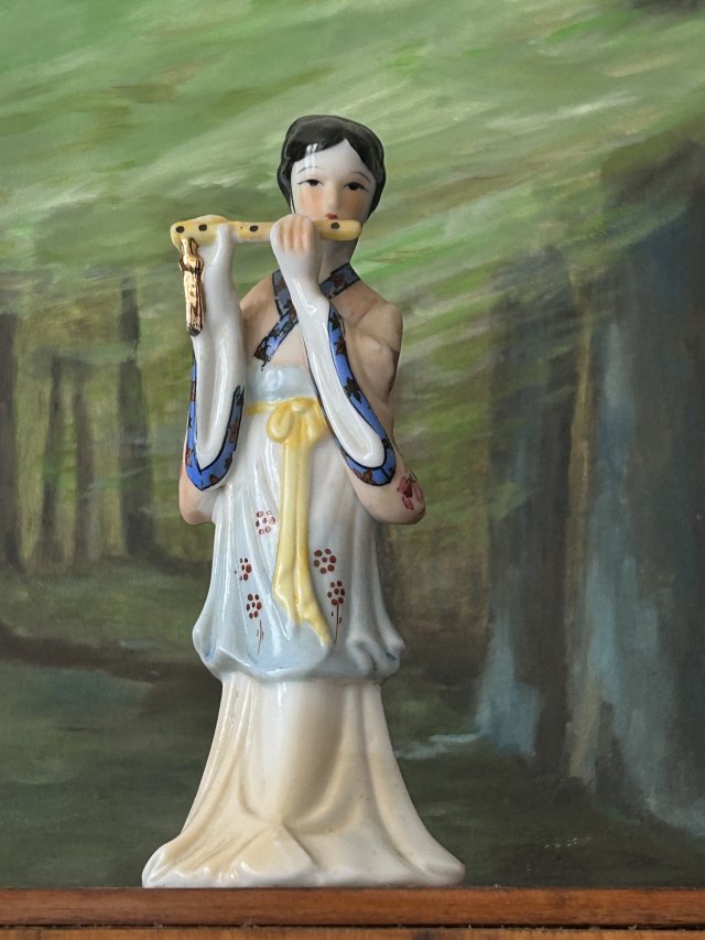 Miss Japan precyzyjnie ręcznie malowana porcelanowa figurka