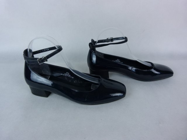 Marks&Spencer Insolia buty lakierowane czółenka - 6,5 / 40